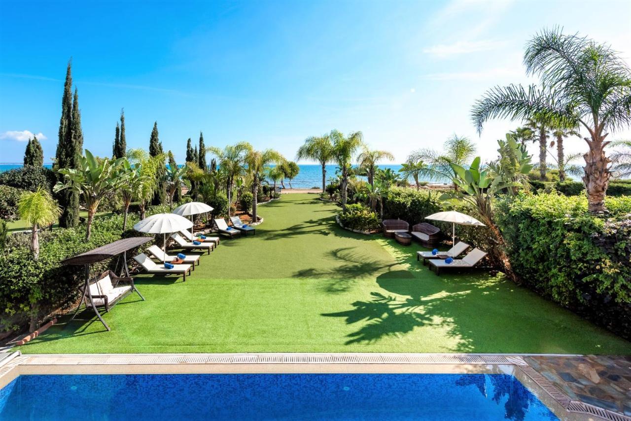 Sea Front Oceanus H2 By Ezoria Villas Agia Napa Exterior foto